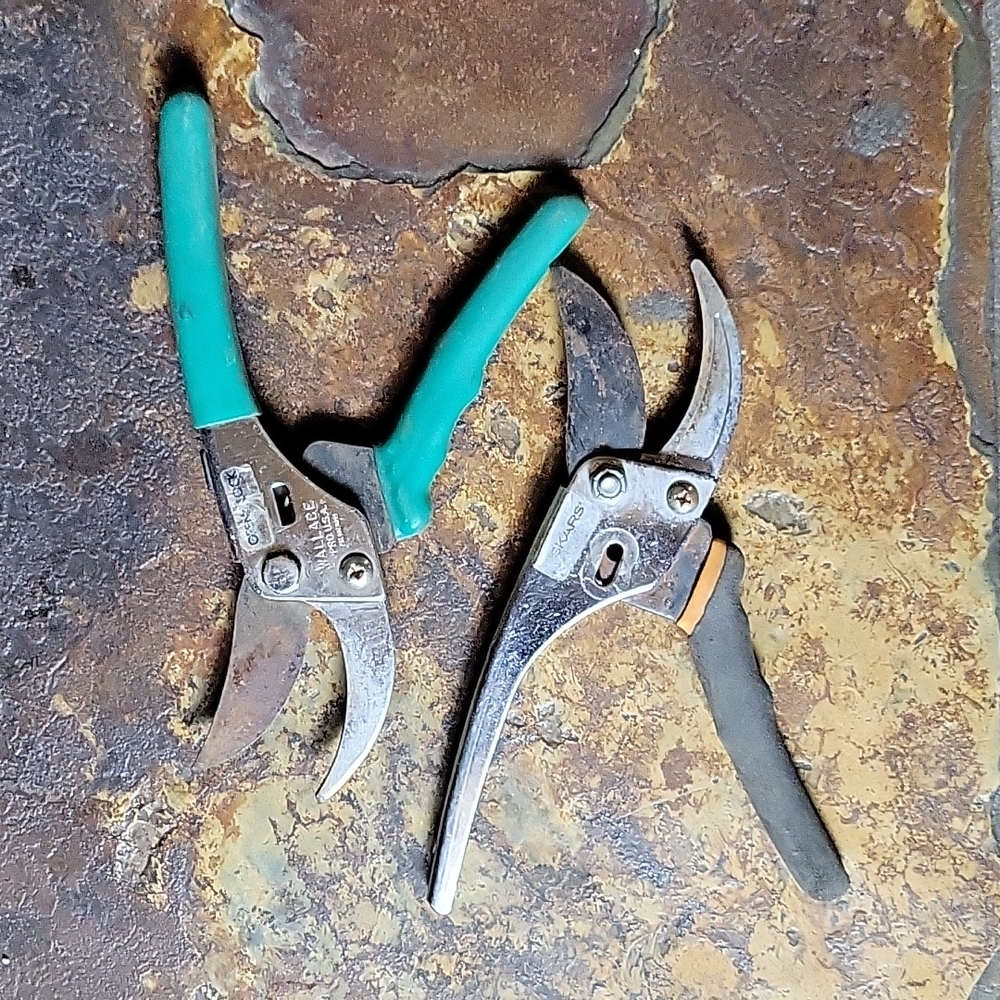 Vintage Pruning Tools Wallace & Fiskars